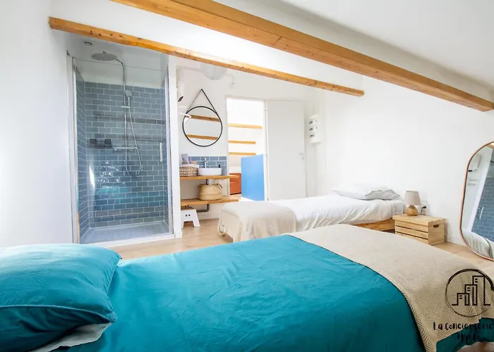 Lägenhet Azur Et Brique