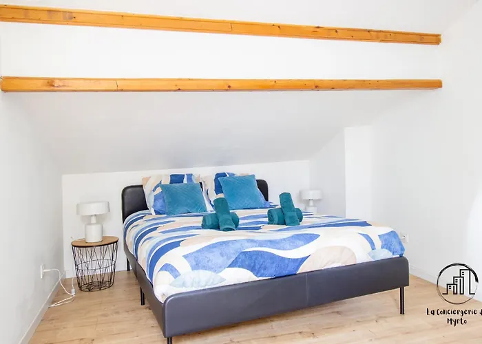 Azur Et Brique Lägenhet